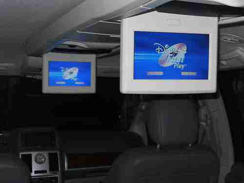 2008 CHRYSLER TOWN & COUNTRY SIGNATURE SERIES VAN, image 12