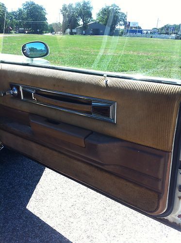 VERY CLEAN LOW MILEAGE, 1980 CUTLASS Survivor Car V-8 Engine w/ A/C !!!! NICE!!!, image 12