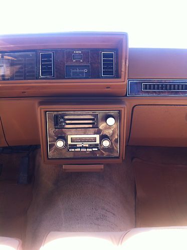 VERY CLEAN LOW MILEAGE, 1980 CUTLASS Survivor Car V-8 Engine w/ A/C !!!! NICE!!!, image 15