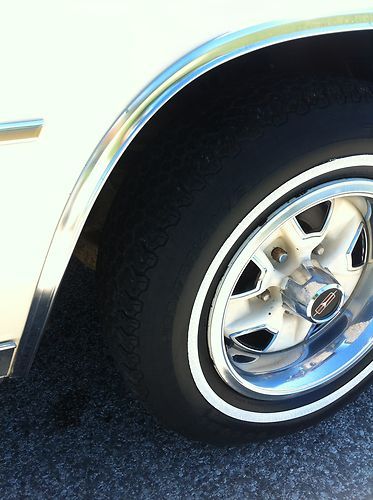 VERY CLEAN LOW MILEAGE, 1980 CUTLASS Survivor Car V-8 Engine w/ A/C !!!! NICE!!!, image 16