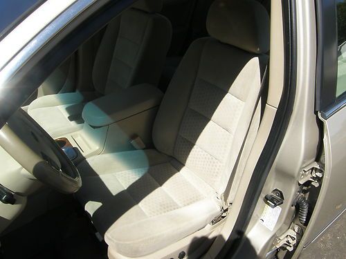 2005 Ford Five Hundred SEL Sedan 4-Door 3.0L, image 11
