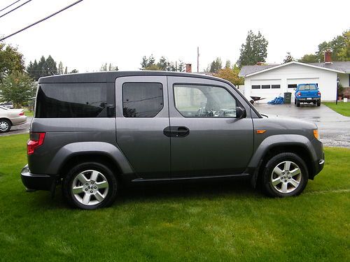 2010 honda element utility 4wd, 4 door ex, low miles, 1 owner, beautiful shape