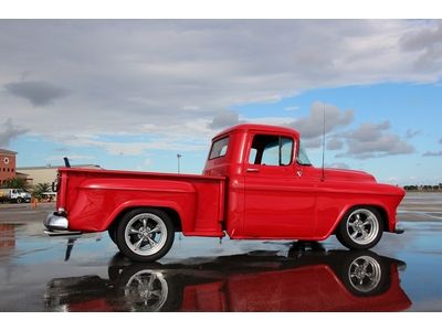 Restored Chevy 3100 Shortbed Stepside Custom. 350 V8, Camaro Front Suspension, image 12