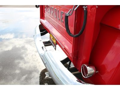 Restored Chevy 3100 Shortbed Stepside Custom. 350 V8, Camaro Front Suspension, image 23