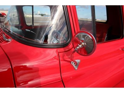 Restored Chevy 3100 Shortbed Stepside Custom. 350 V8, Camaro Front Suspension, image 27