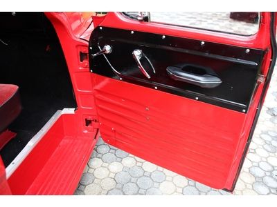 Restored Chevy 3100 Shortbed Stepside Custom. 350 V8, Camaro Front Suspension, image 38