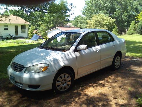 2004 toyota corolla le sedan 4-door 1.8l