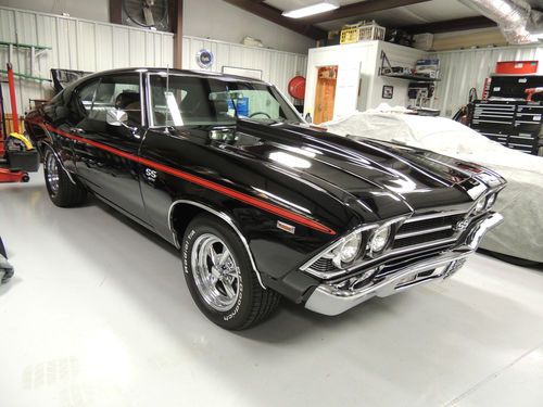 1969 chevrolet chevelle super sport. 396 big block muscle car beautiful