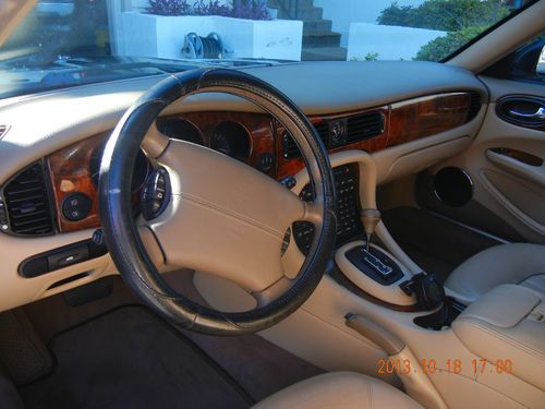 2001 Jaguar XJ8 Base Sedan 4-Door 4.0L, US $9,800.00, image 3