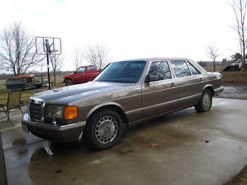 Mercedes benz 420 sel four door, gas, loaded