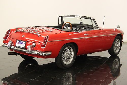 1964 MG MGB Roadster Convertible Restored 1800 4cly 5 Speed Leather Interior CD, US $24,900.00, image 2