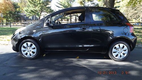 2007 toyota yaris base hatchback 2-door 1.5l selling cheapest on ebay