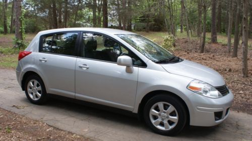 2008 nissan versa sl