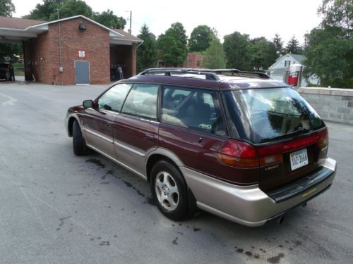 *NO RESERVE* 1999 Subaru Legacy Outback Limited 30th Anniversary Wagon 2.2L, image 5