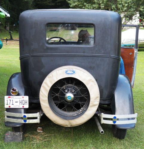 1930 ford a 35  * 2 door * sedan