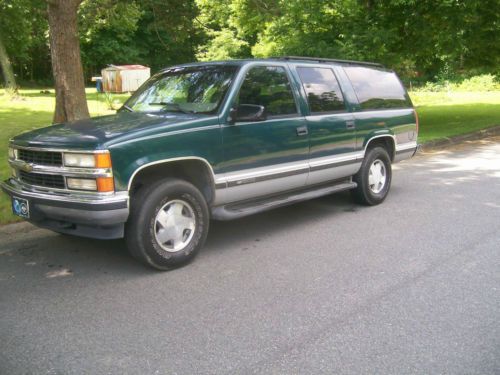 1996 chevy surburban lt 4x4 leather ect. no reserve