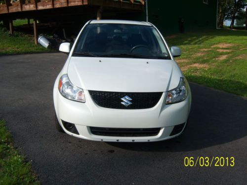 2008 suzuki sx4 only 51,000 miles no reserve