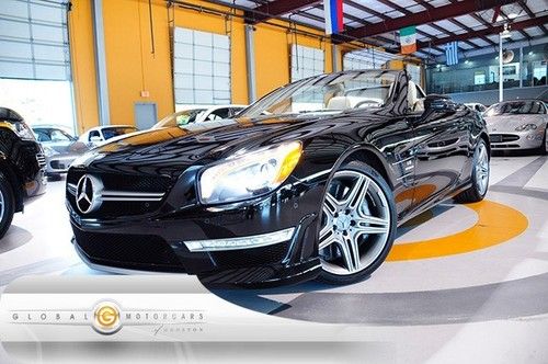 13 mercedes sl63 amg roadster p1 hk nav pdc cam keyless air-scarf pano 1-own 6k