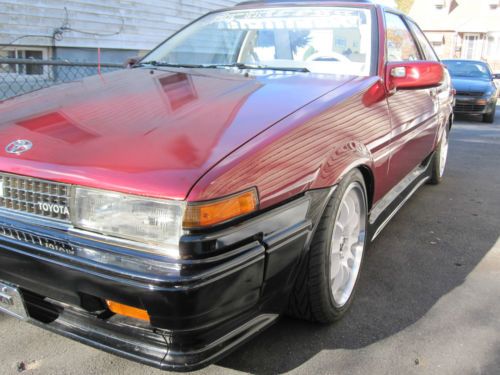 Toyota corolla sr5 twincam ae86 1985