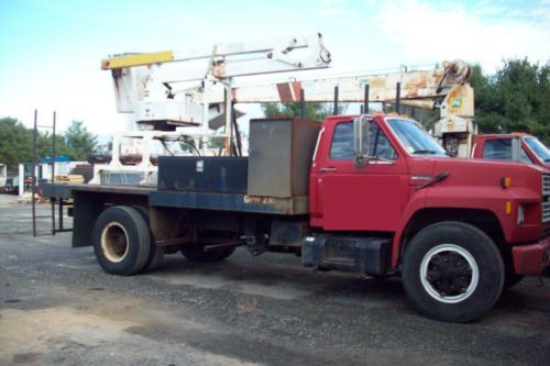 1992 ford f700 flat bed for sale. $5600 obo single owner. 72000 miles
