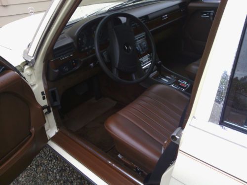 1979300 sdl, image 2