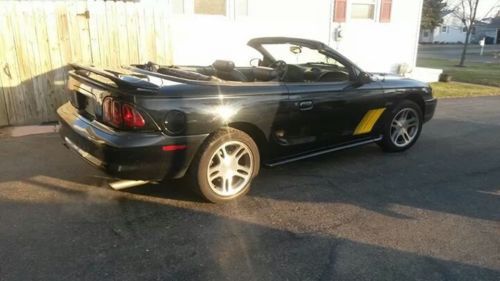 1997 mustang gt convertible