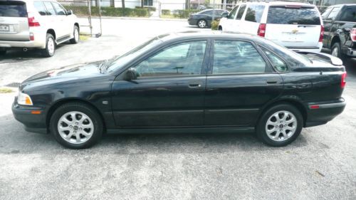 2000 volvo s-40 only 61,833 miles 1 owner clean car fax exceptionally clean