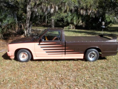 1984 Chevy S10 L.Bed custom/Show/street rod/ pickup/ convertible hdtp., image 4