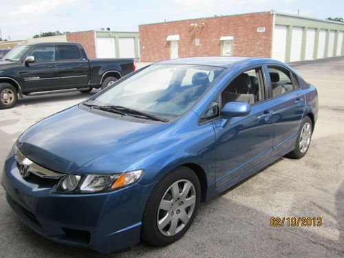 2009 honda civic lx sedan 4-door 1.8l