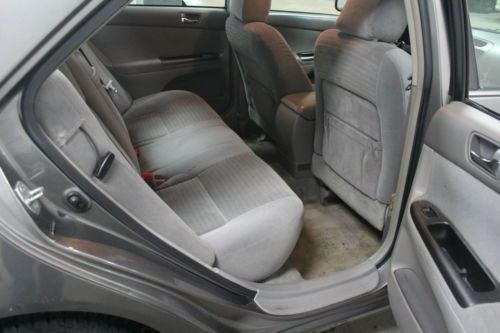 2006 Toyota Camry LE Sedan 4-Door 2.4L, image 14