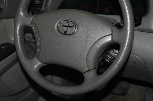 2006 Toyota Camry LE Sedan 4-Door 2.4L, image 17