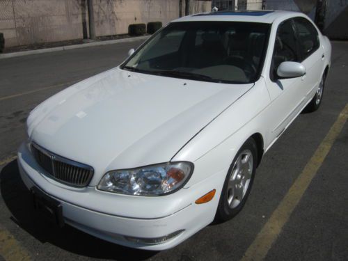 New trade pearl white leather sunroof alloys only 122k runs great