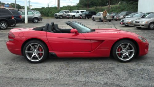 2004 dodge viper srt-10 convertible