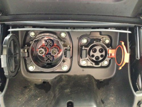 2011 Nissan Leaf SL Hatchback 4-Door -- ALL ELECTRIC, US $17,500.00, image 8