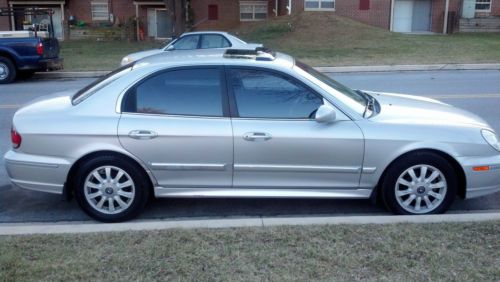 2002 silver hyundai sonata - 4 door, sedan, tinted windows, sunroof