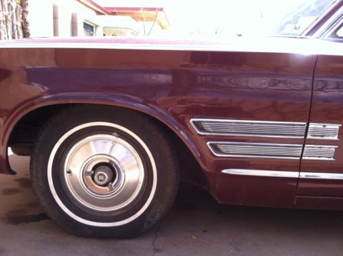 1966 CHRYSLER 300 4 DOOR VERY NICE DAILY DRIVER EXCELLENT SHAPE, image 3