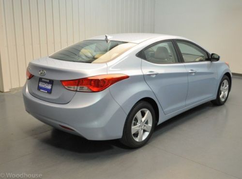 GLS 1.8L 4 cylinder sedan front wheel drive Aluminum Wheels 4 door low mileage, image 6