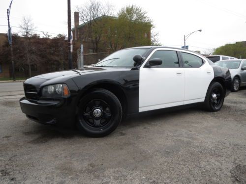 Black &amp; white hemi 5.7l v8 ex police 93k miles push bar pw pl cruise nice
