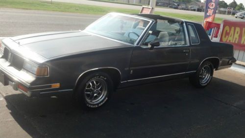 187 olds cutlass v-8 t-top euro front
