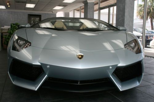 2014 lamborghini aventador lp-700 roadster