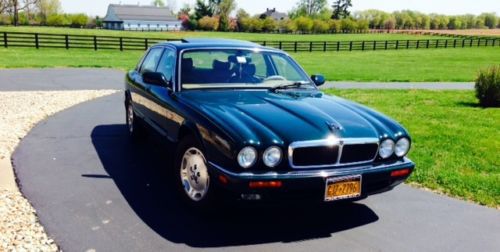 : collector&#039;s item : 1997 jaguar xj6 sedan with exec package, straight 6, 4.0l
