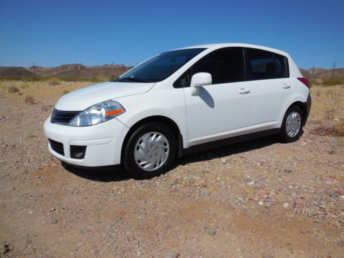2012 nissan versa sl automatic  loaded body man special only $5900.!!!