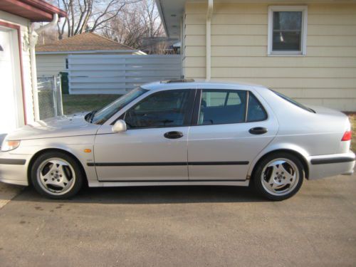 2000 saab 9-5 aero sedan 4-door 2.3l