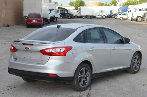 2012 Ford Focus SE SPORT 23K MILES FWD NO RESERVE SALVAGE REBUILDABLE, image 7