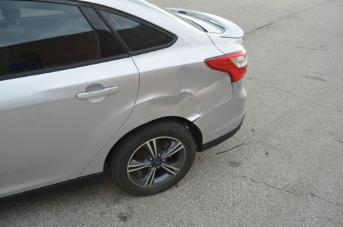 2012 Ford Focus SE SPORT 23K MILES FWD NO RESERVE SALVAGE REBUILDABLE, image 11