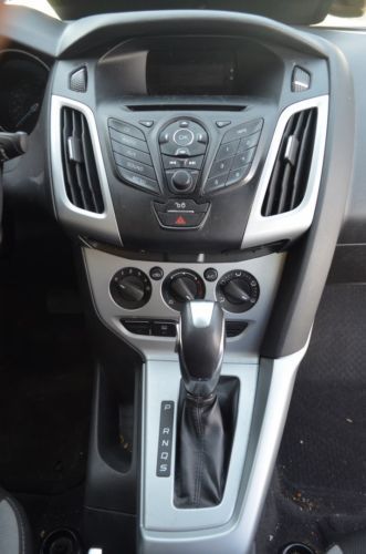 2012 Ford Focus SE SPORT 23K MILES FWD NO RESERVE SALVAGE REBUILDABLE, image 14