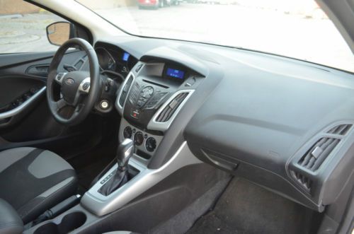 2012 Ford Focus SE SPORT 23K MILES FWD NO RESERVE SALVAGE REBUILDABLE, image 16