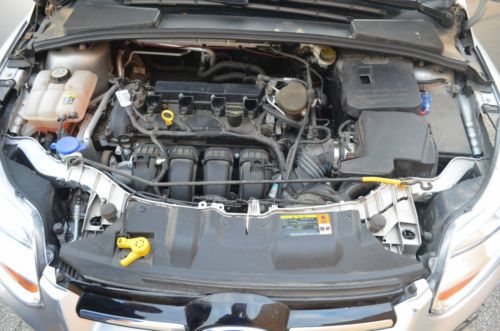 2012 Ford Focus SE SPORT 23K MILES FWD NO RESERVE SALVAGE REBUILDABLE, image 19