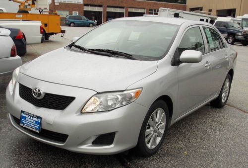 2010 toyota corolla 4 door sedan