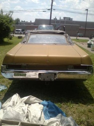 1969 chrysler newport custom hardtop 2-door 7.2l